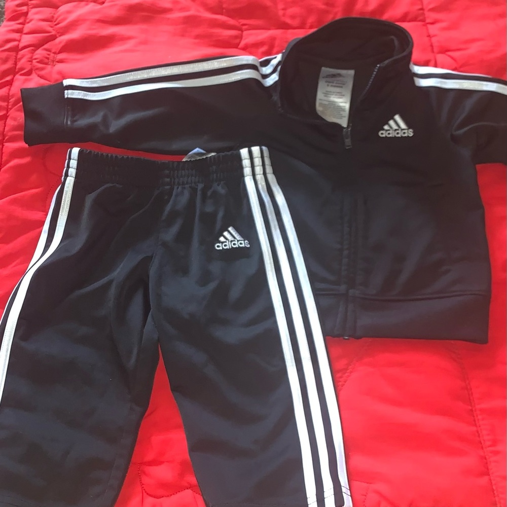*BUNDLE DEAL NIKE hoodie, NIKE 1 piece,NIKE hoodie & pant set, ADIDAS Track suit